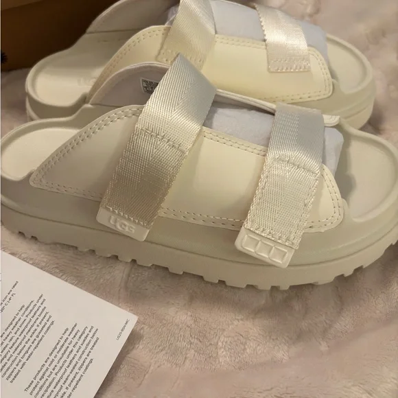 UGG | Shoes | Ugg Cream Sandals | Poshmark display picture 1